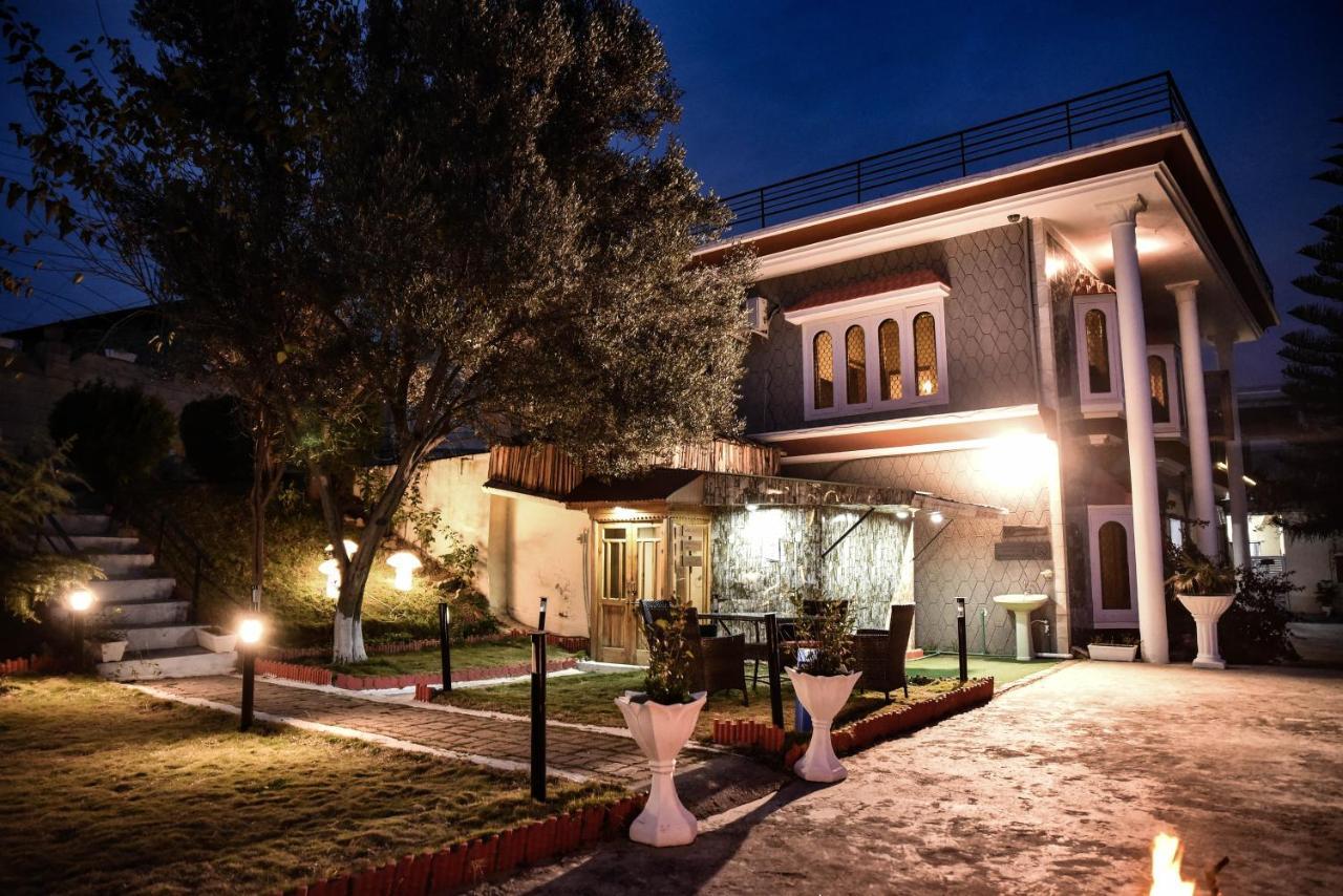 Republika Central Mansehra Exterior foto